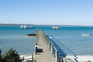  Vacation Hub International | Kraalbaai Lifestyle House Boats Main