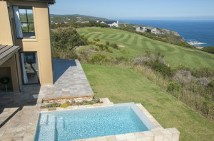  Vacation Hub International | Hippo House Holiday Home - Knysna Main