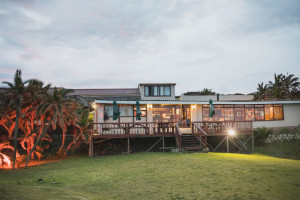  Vacation Hub International | Seagulls Beach Hotel Main