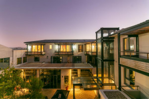  Vacation Hub International | The Gallery Luxury Apartments Knysna Main
