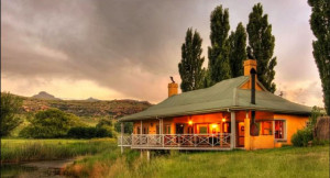  Vacation Hub International | Royal Coachman Main