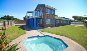 Vacation Hub International | Addo Adventure House Main