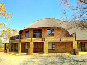  Vacation Hub International | Zebula Luxury Lodge Main