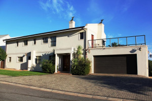  Vacation Hub International | Galico Holiday Home Main