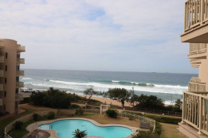  Vacation Hub International | Umdloti Cabanas 11 Main