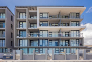  Vacation Hub International | Seacrest Luxury Beachfront Apartment Main