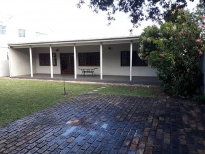  Vacation Hub International | Voëlklip Holiday Cottage Main