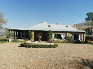  Vacation Hub International | Allendale House Main