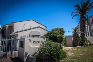  Vacation Hub International | Coral Habi- 2 & 3 Bed in Blouberg Main