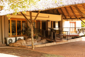  Vacation Hub International | Avela Main