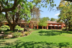  Vacation Hub International | The Bush House - Madikwe Game Reserve Main