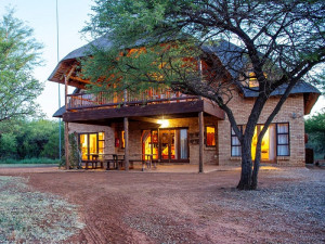  Vacation Hub International | Makhato Lodge 33 Main