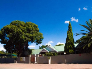  Vacation Hub International | Monacco Guest house Main