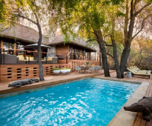  Vacation Hub International | Morukuru River House Main