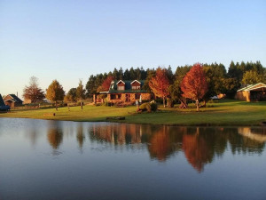  Vacation Hub International | The Kingfisher Lodge Main