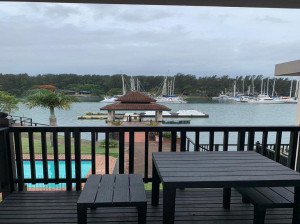  Vacation Hub International | On the Bay Waterfront Villas Main