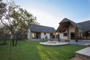  Vacation Hub International | Igugu Lodge Main