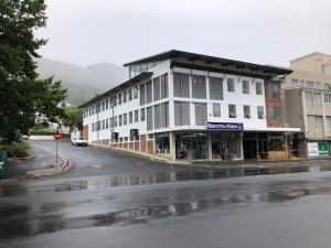  Vacation Hub International | Zeederberg Corner Main