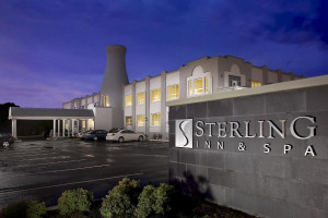  Vacation Hub International | The Sterling Inn & Spa Main