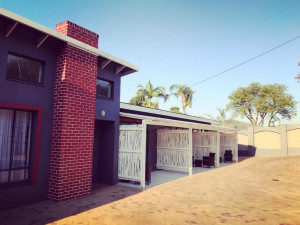  Vacation Hub International | The Red Chimney Guesthouse Main