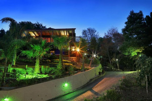 Vacation Hub International | Knysna Lodge Main