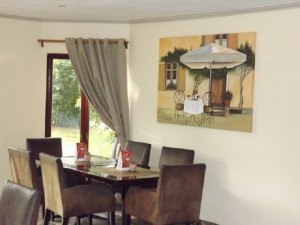  Vacation Hub International | Amigos Guesthouse Main