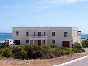  Vacation Hub International | Anna se Huis Main