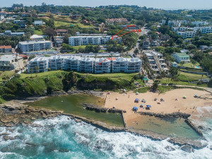  Vacation Hub International | 10 Chakas Cove Main