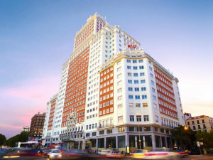  Vacation Hub International | Hotel Riu Plaza España Main