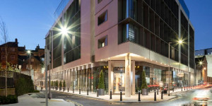  Vacation Hub International | Marlin Hotel Stephens Green Main
