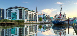  Vacation Hub International | D Hotel Main