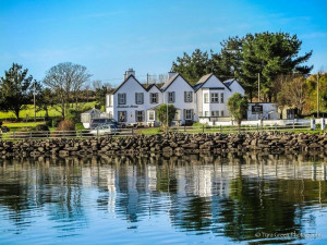  Vacation Hub International | Milltown House Dingle Main
