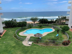  Vacation Hub International | Umdloti Cabanas Main