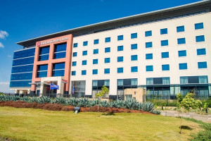  Vacation Hub International | Hilton Garden Inn Nairobi Airport Main