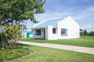  Vacation Hub International | Tsitsikamma Cottages Main