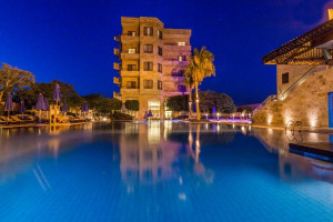  Vacation Hub International | Ramada Resort Dead Sea Main