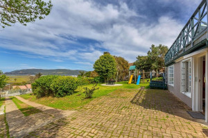 Vacation Hub International | Lagoon View Cottage Main