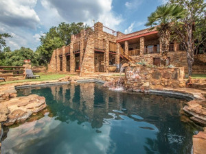  Vacation Hub International | Idwala Le Ingwe Lodge Main