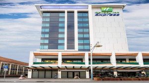  Vacation Hub International | Holiday Inn Express Adelaide City Centre, an IHG Hotel Main