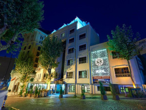  Vacation Hub International | Sunlight Hotel & SPA Main