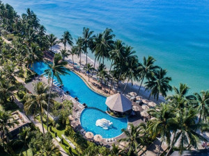  Vacation Hub International | KC Grande Resort & Spa - SHA Extra Plus Main