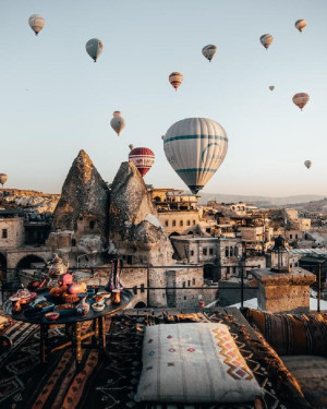  Vacation Hub International | Sultan Cave Suites Main