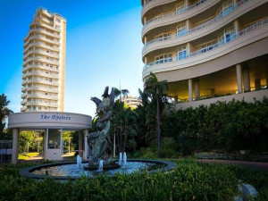  Vacation Hub International | Oyster rock 604 Umhlanga Main