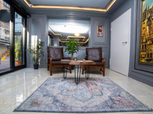  Vacation Hub International | HHK Hotel Downtown Main