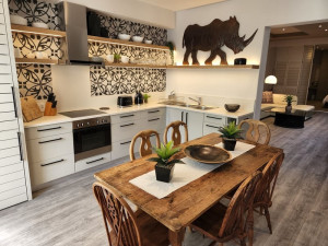  Vacation Hub International | 139 Waterkant Street Main