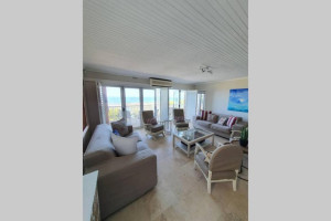  Vacation Hub International | La Mer Holiday Home Main