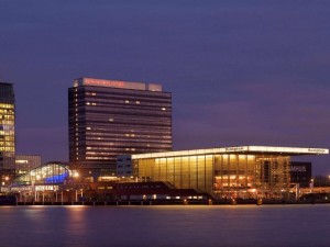  Vacation Hub International | Mövenpick Hotel Amsterdam City Centre Main