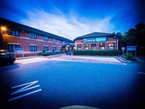  Vacation Hub International | Travelodge Dublin Airport North 'Swords' Main
