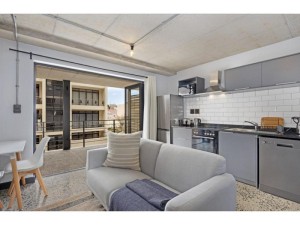  Vacation Hub International | Manhattan On Coral Apartments Main