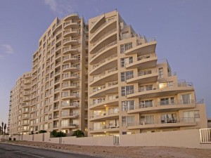  Vacation Hub International | The Bay A101 Main